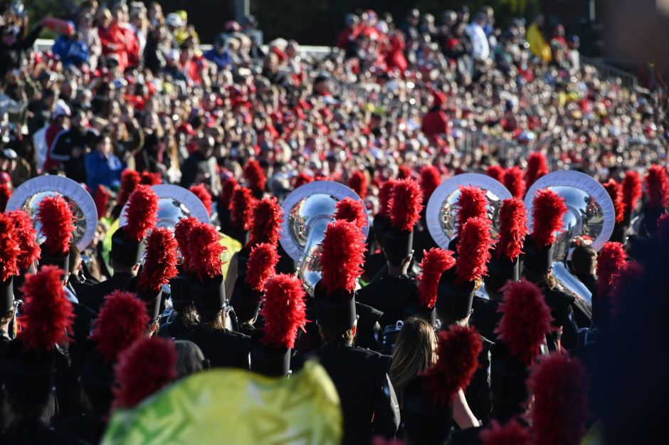 The popular Pasadena rose parade announces it will not hold its 2021 edition
