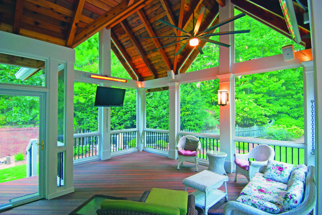 Can you turn a deck into a screened porch?