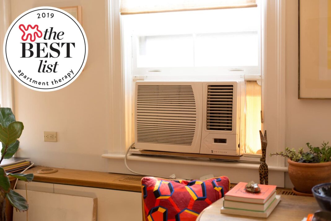 How does a ductless AC work?