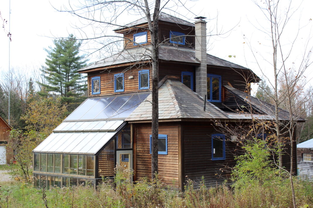 How many acres do you need to live off the grid?