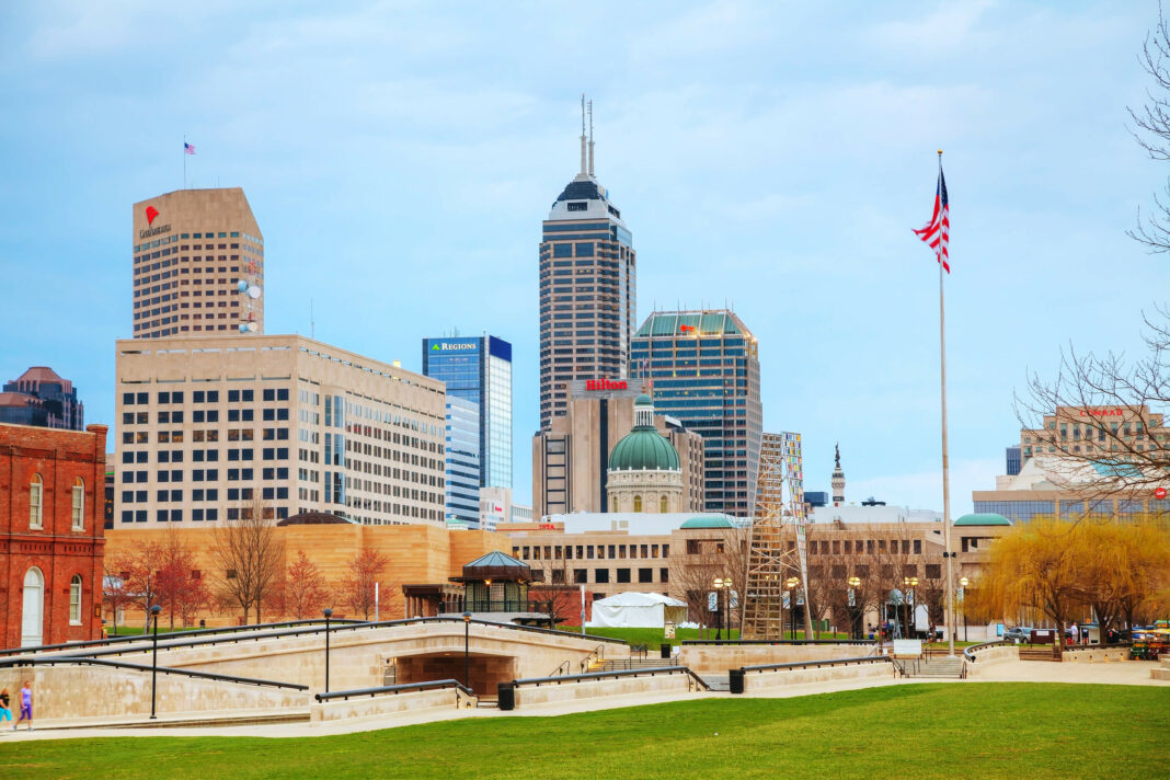 Is Indianapolis safe to walk around?