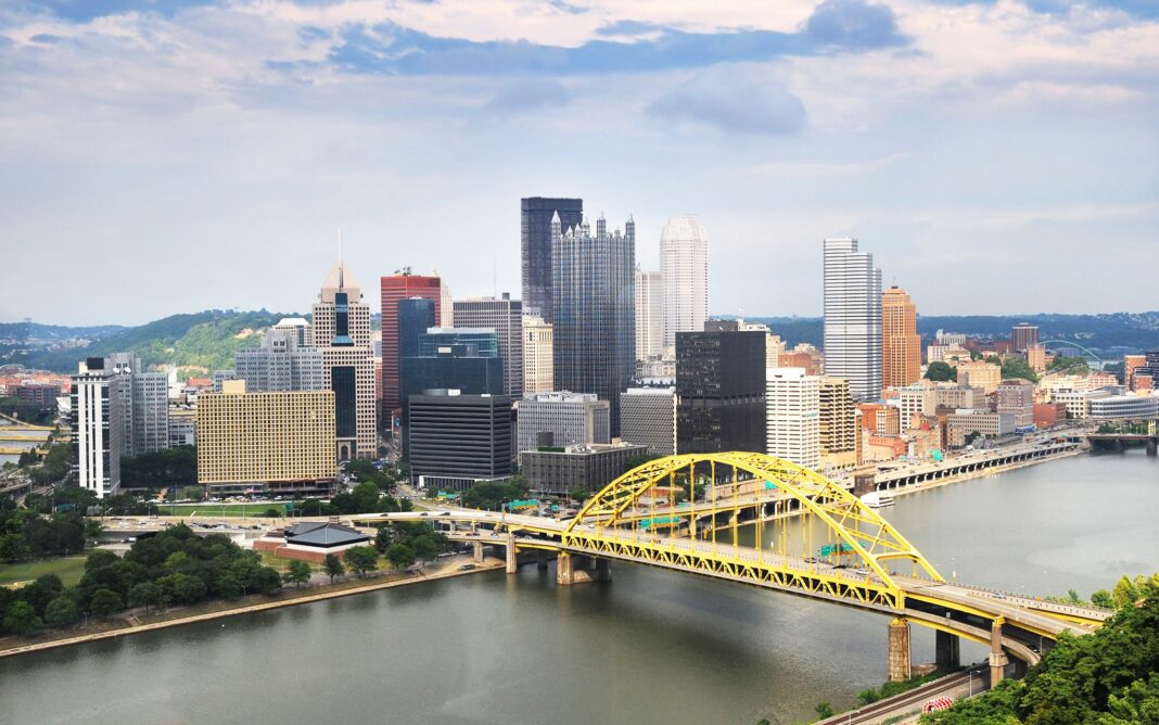 Is Pittsburgh a red or blue city?
