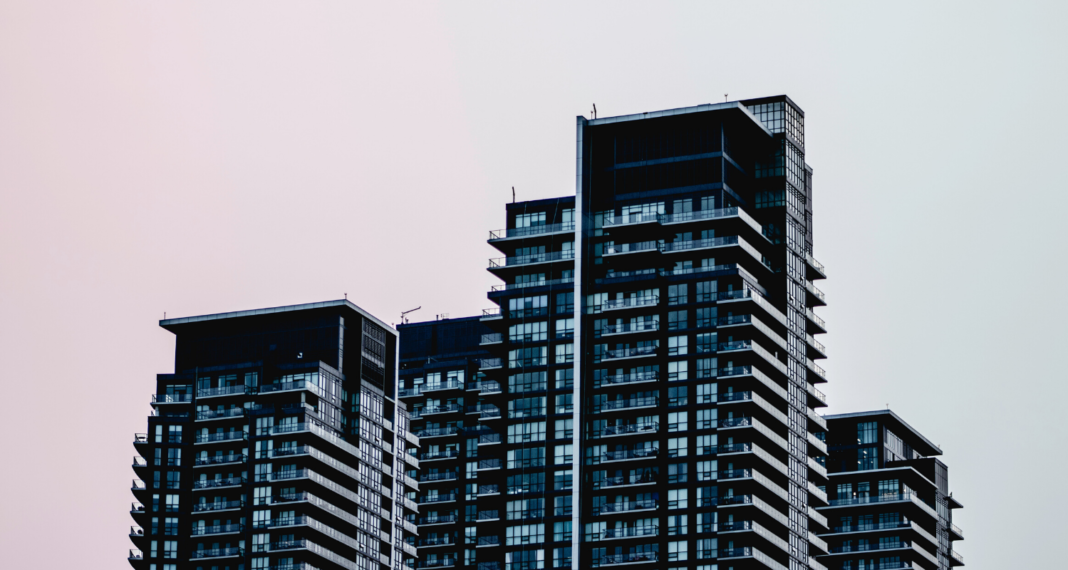 What are the cons of buying a condo?