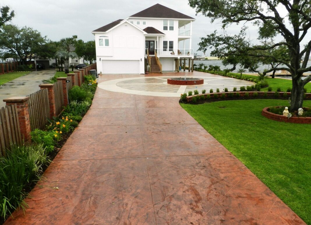 What are the disadvantages of stamped concrete?