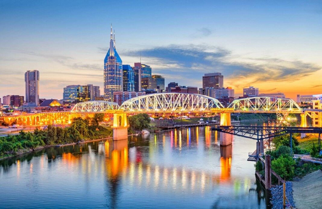 What areas should I avoid in Nashville?