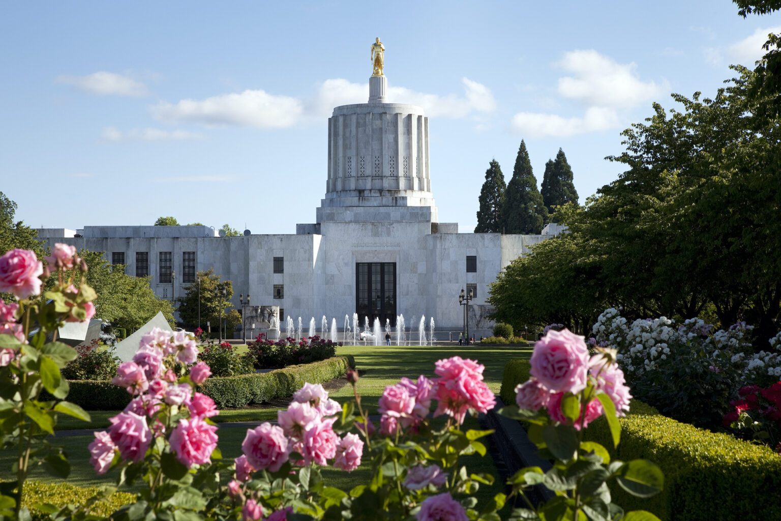 What is the minimum wage in Salem Oregon? California Lines Latest