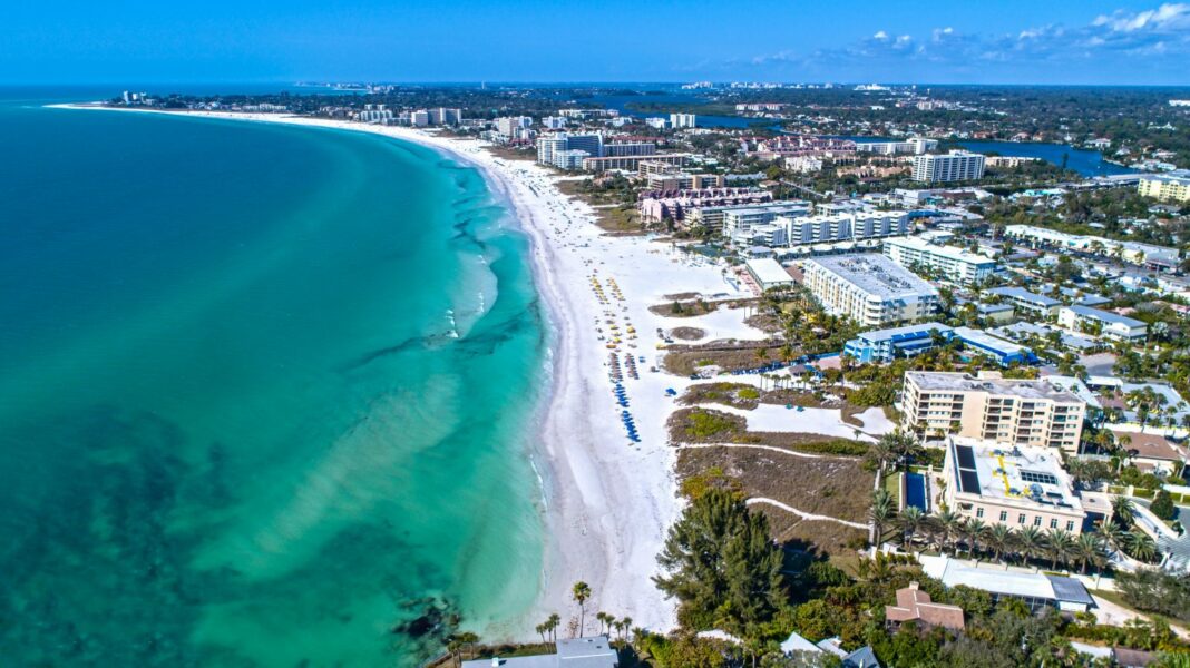 Why is everyone moving to Sarasota?